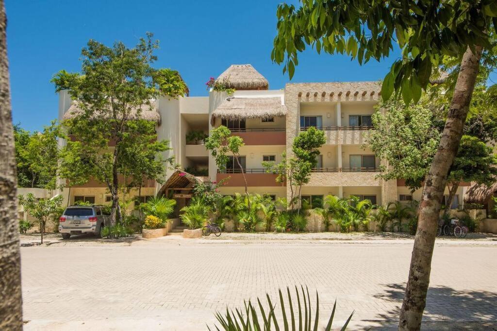Apartment Xiknal Village, Stunning Location *